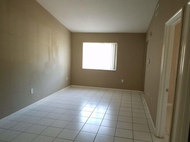 Building Photo - 3780 N Jog Rd