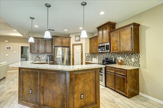 Building Photo - 5817 Bella Di Giorno Dr