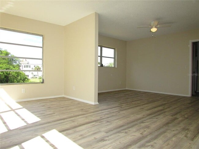 Building Photo - 2391 Sumatran Way