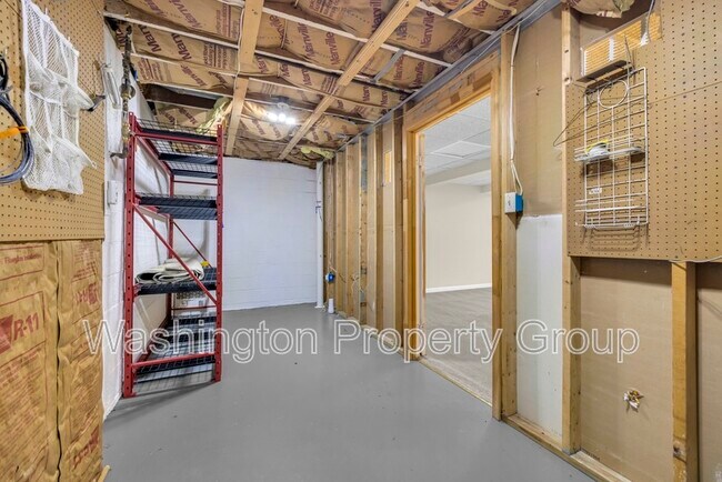 Building Photo - 4702 Declaration Ct