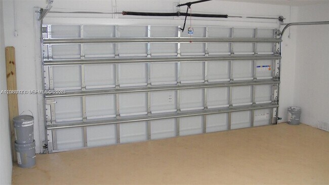 Building Photo - 9815 NW 43rd St