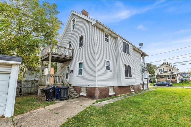 Building Photo - 4126 Gifford Ave