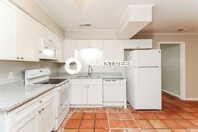 Building Photo - 3 Bedroom Pet-Friendly Home in Weatherford...