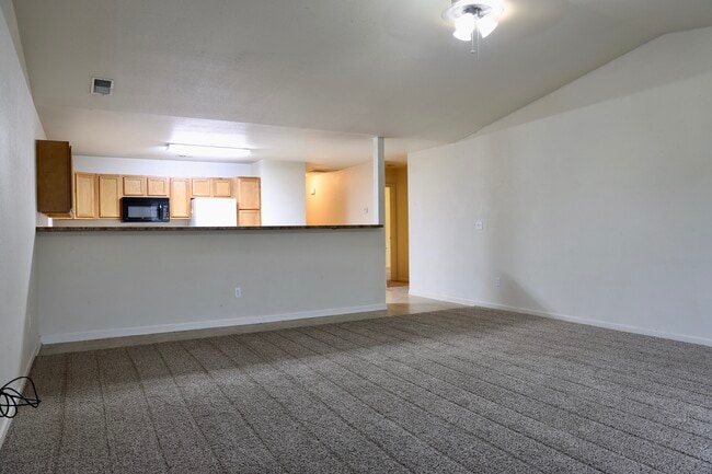 Building Photo - 20901 Hartsburg Ln