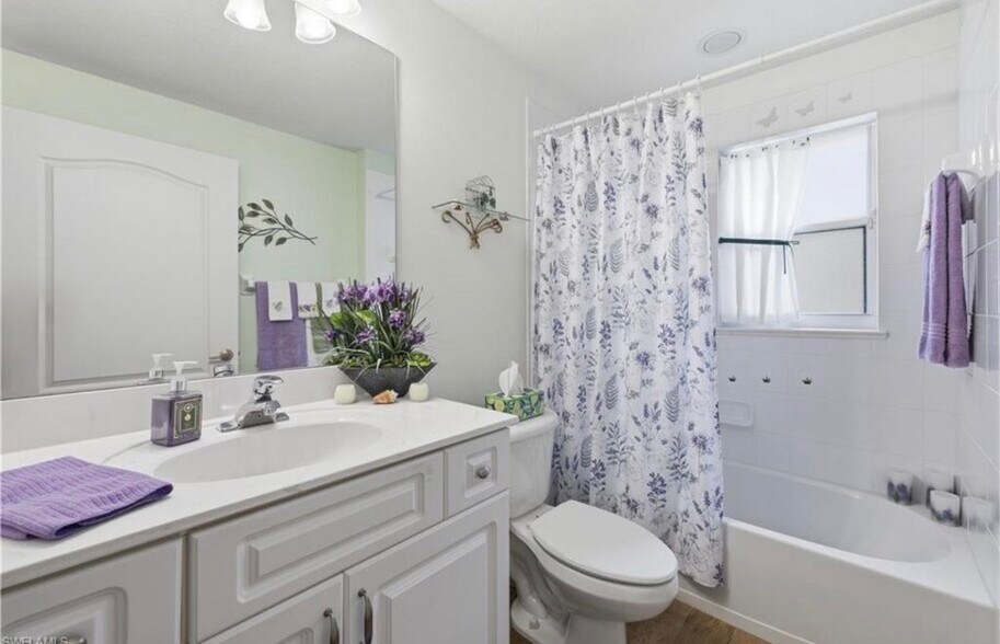 Building Photo - 8167 Ibis Cove Cir