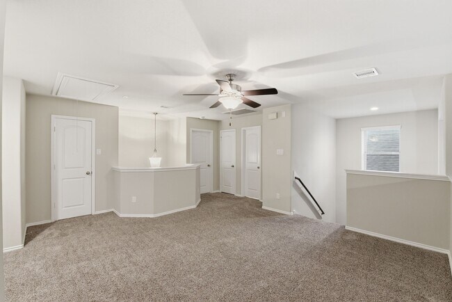 Building Photo - 22014 Pheasant Bend Ln