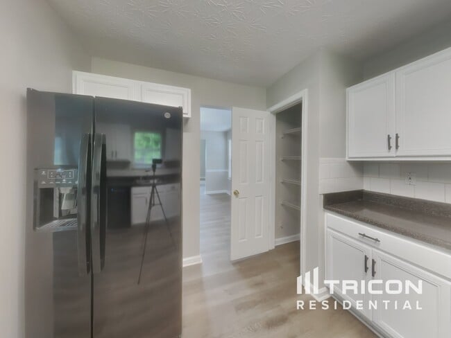 Building Photo - 125 Addy Ln