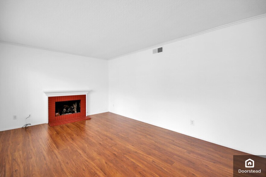 Building Photo - 25596 Mont Pointe