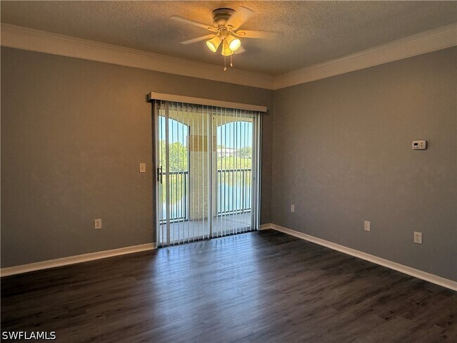 Building Photo - 11520 Villa Grand