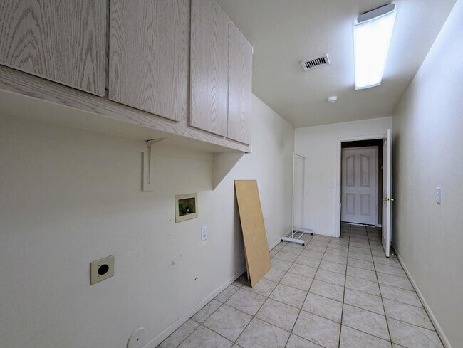 Building Photo - 12417 W Encanto Blvd