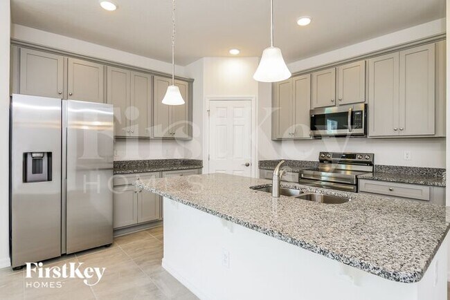 Building Photo - 1202 Ponca Rd