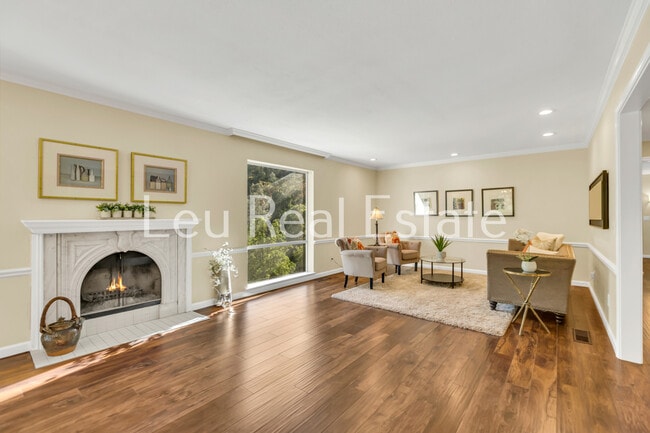 Building Photo - 6811 Beaver Pond Rd