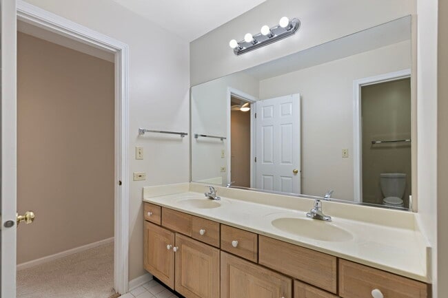 Building Photo - 7623 Beringer Ct