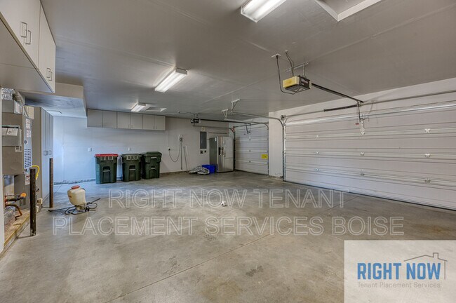 Building Photo - 5145 W Patel Dr