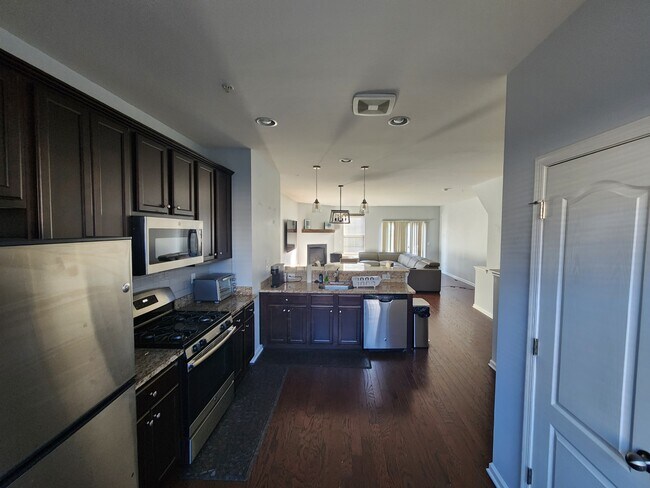 Building Photo - 108 Buddy Powell Ln