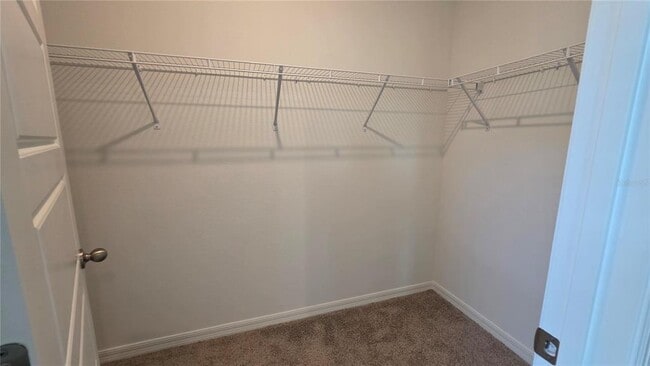 Building Photo - 4075 LIMEKLIN FALLS Loop