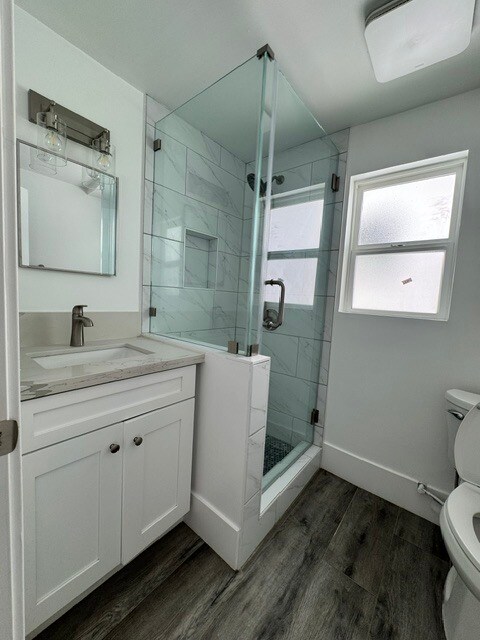 Bathroom - 621 Manhattan Avenue