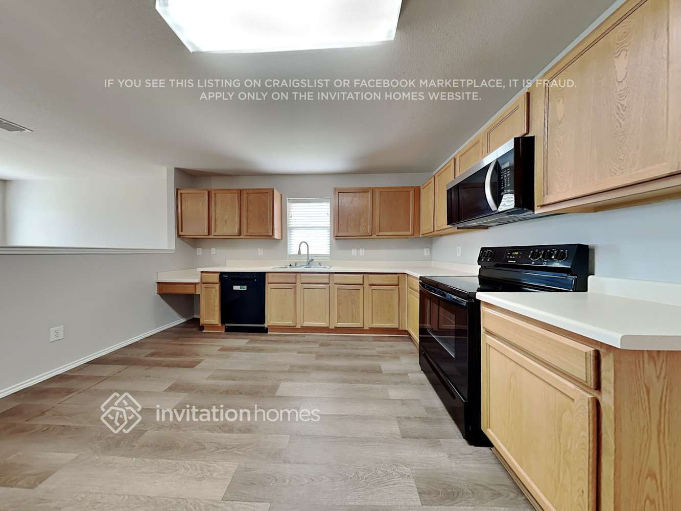 Building Photo - 1313 Cyprus Dr