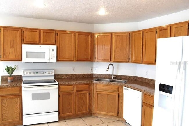 Building Photo - 5629 Loma Vista Ct