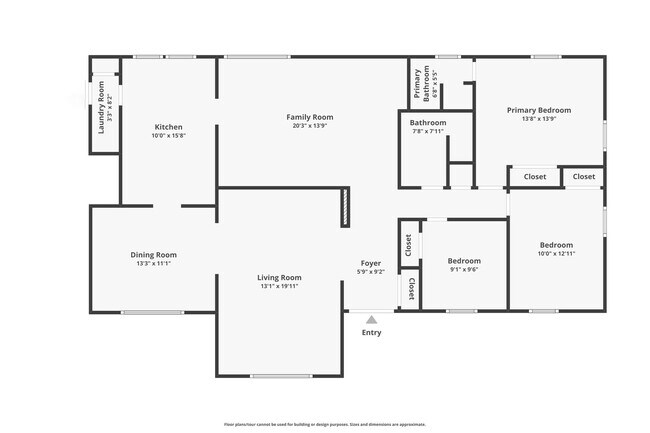 Building Photo - Newly Renovated One Level Downtown Residence