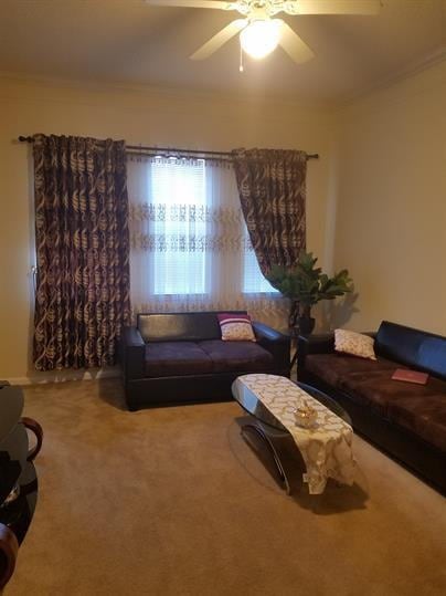 Building Photo - 1 bedroom condo with attached garage in Hunter's Creek