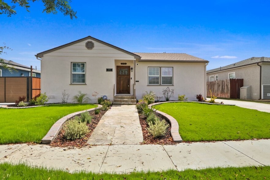 Building Photo - 4232 Walnut