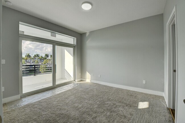 Building Photo - Frederick Isles Townhomes - Delray Beach