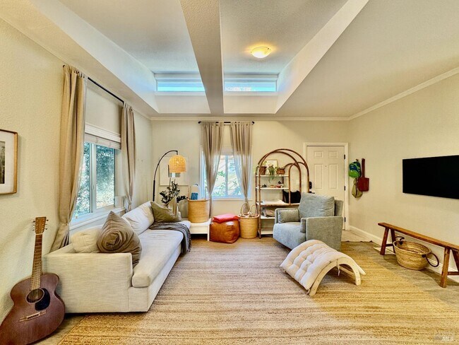 Building Photo - 1813 Fair Way