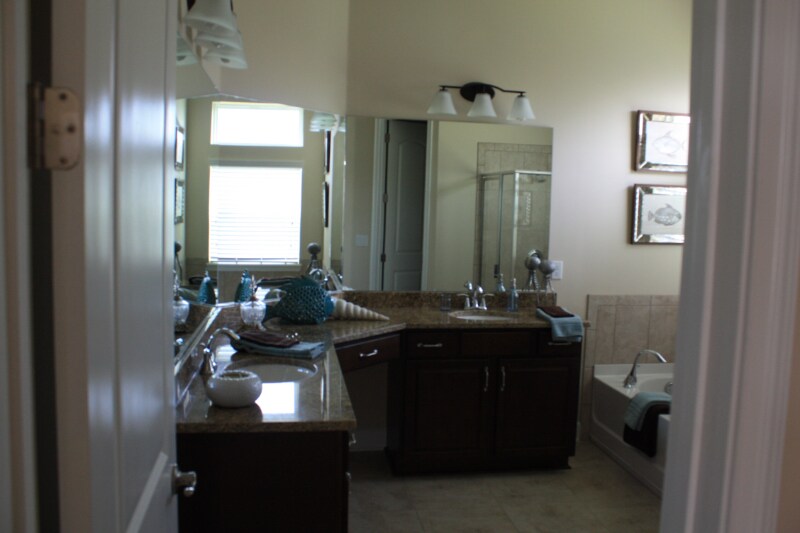 Building Photo - 214 Flora Lake Cir