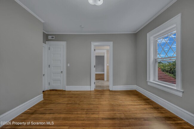 Building Photo - 1140 Olive St