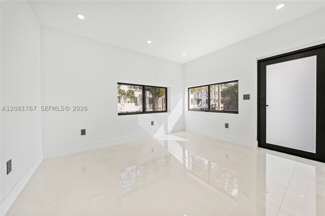 Building Photo - 12335 Griffing Blvd