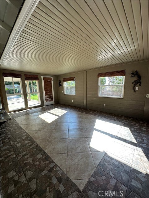 Building Photo - 6707 Rycroft Dr