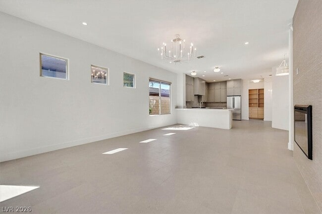 Building Photo - 11 Fountainhead Cir