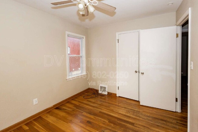 Building Photo - 14209 Emery Ave