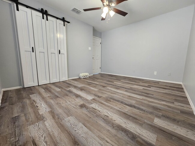 Building Photo - 3019 Corpus Christi St