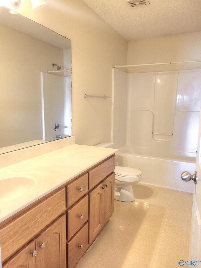 Building Photo - 247 Brockton Dr