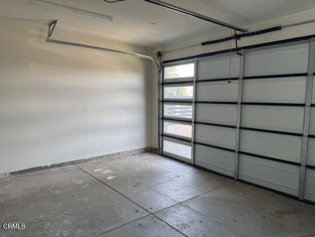 Building Photo - 10754 Nassau Ave