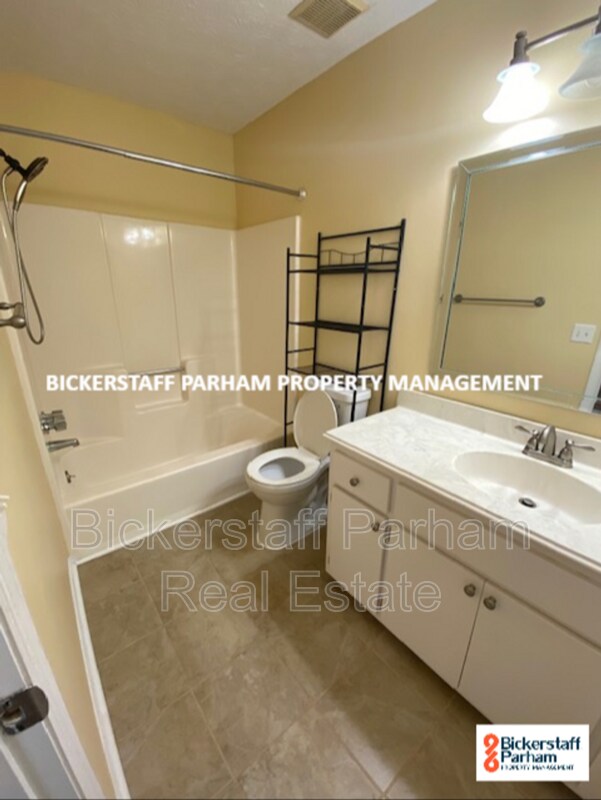 Building Photo - 6319 Milgen Rd