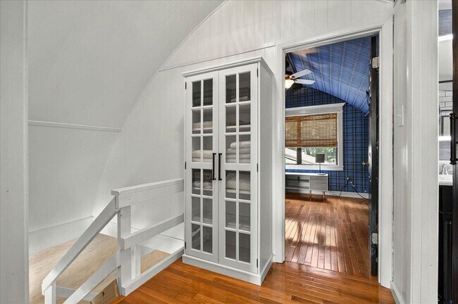 Building Photo - 1645 Tallavana Trail