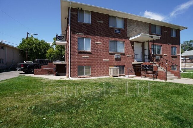 Primary Photo - 5985 S Yukon St