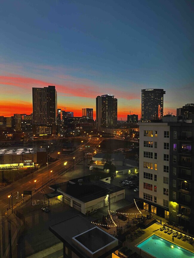 Building Photo - 516 Lea Ave