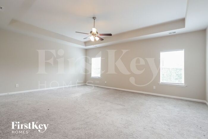 Building Photo - 74 Ravencroft Dr
