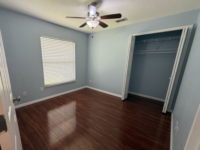 Building Photo - 1084 Amanda Kay Cir
