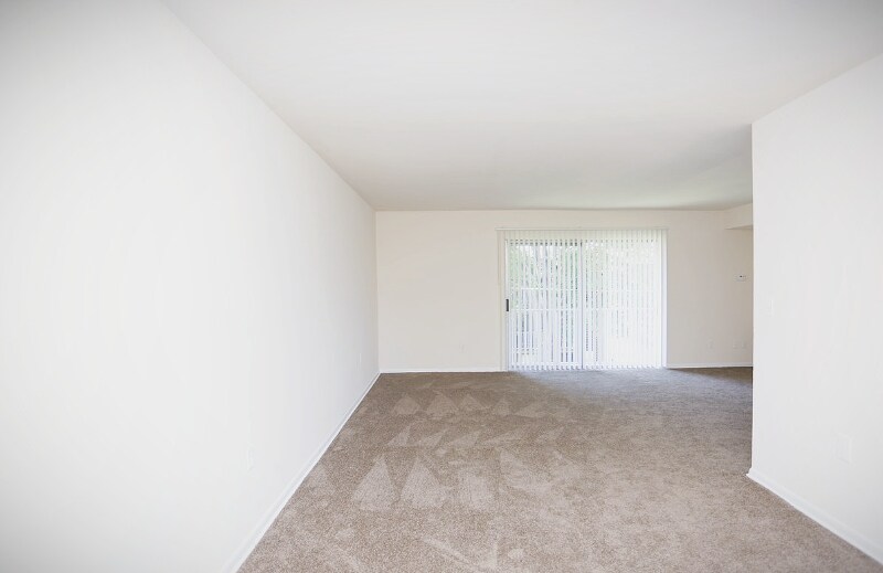 Building Photo - 8263 Russell Rd