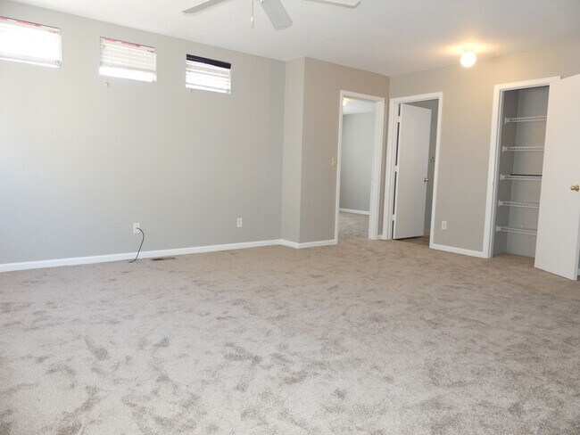 Building Photo - 3 bedroom home!!!