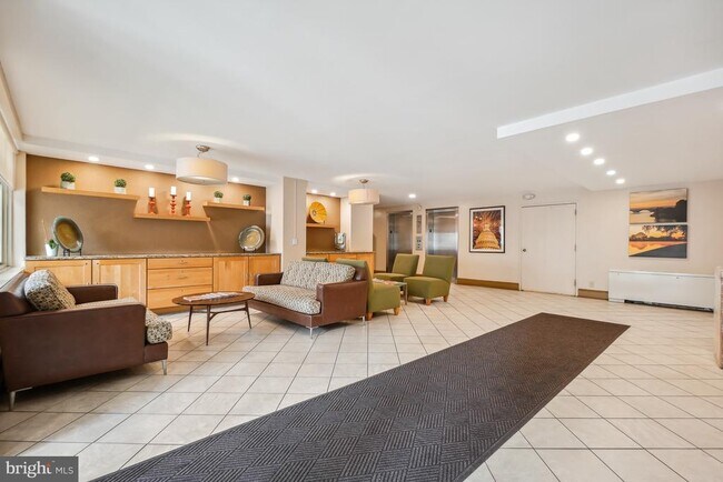 Building Photo - 2401 H St NW