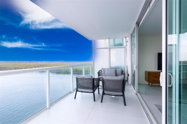 Building Photo - 400 Sunny Isles Blvd