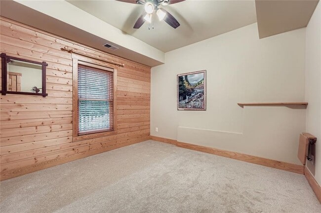 Building Photo - 5155 Courton St