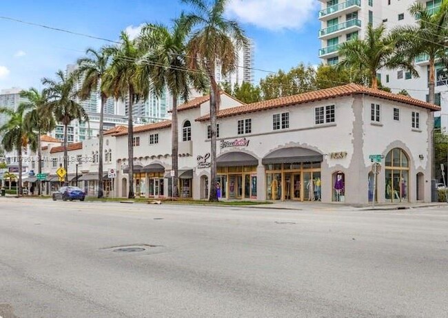 Building Photo - 2411 Biscayne Blvd