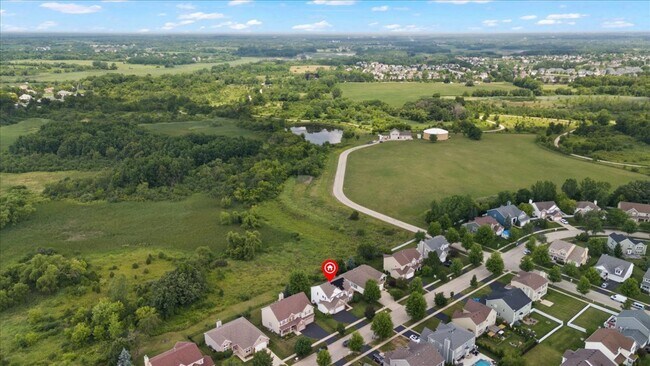 Building Photo - 966 Forest View Way